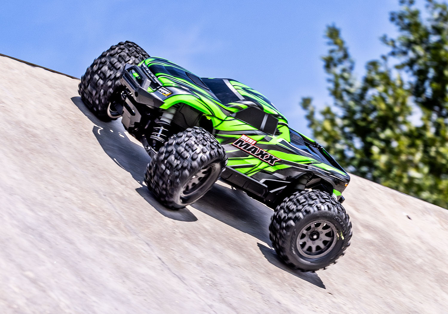 Traxxas Mini Maxx 4WD BL-2s Brushless RTR Monster Truck με 2S LiPo & USB-C Charger – Green (107154-1)