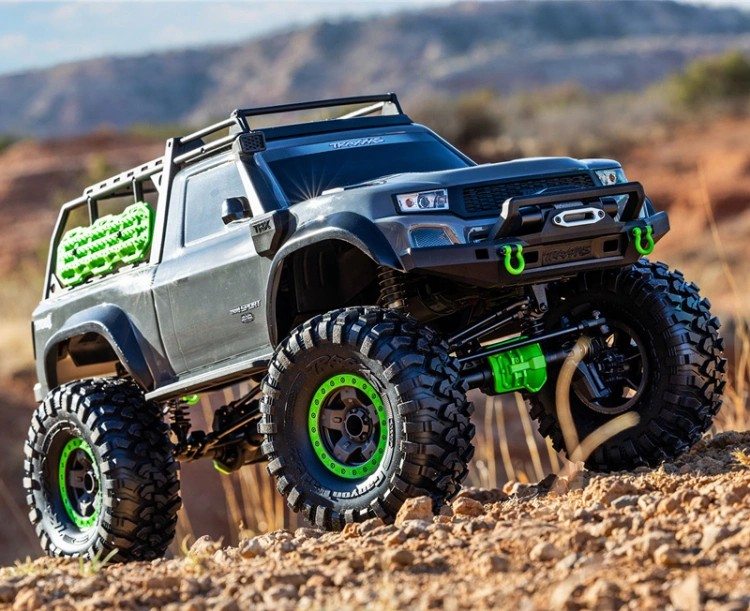 Traxxas TRX-4 Sport High Trail™ 1/10 RTR Scale Crawler Grey (82044-4)