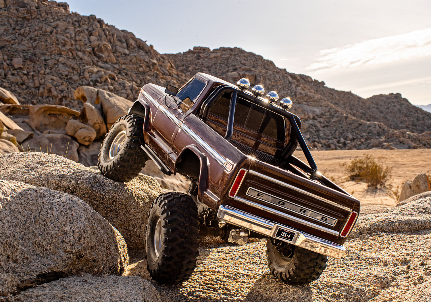 Traxxas TRX-4 1/10 High Trail Edition RC Crawler w/'79 Ford F-150 Ranger XLT Body (Brown) & TQi 2.4GHz Radio