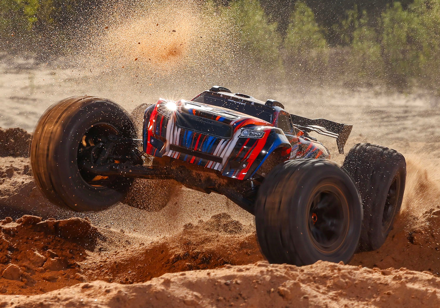 Traxxas Sledge RTR 6S 4WD Brushless 1/8 Monster Truck Orange με Belted Sledgehammer Tires, TQi & TSM