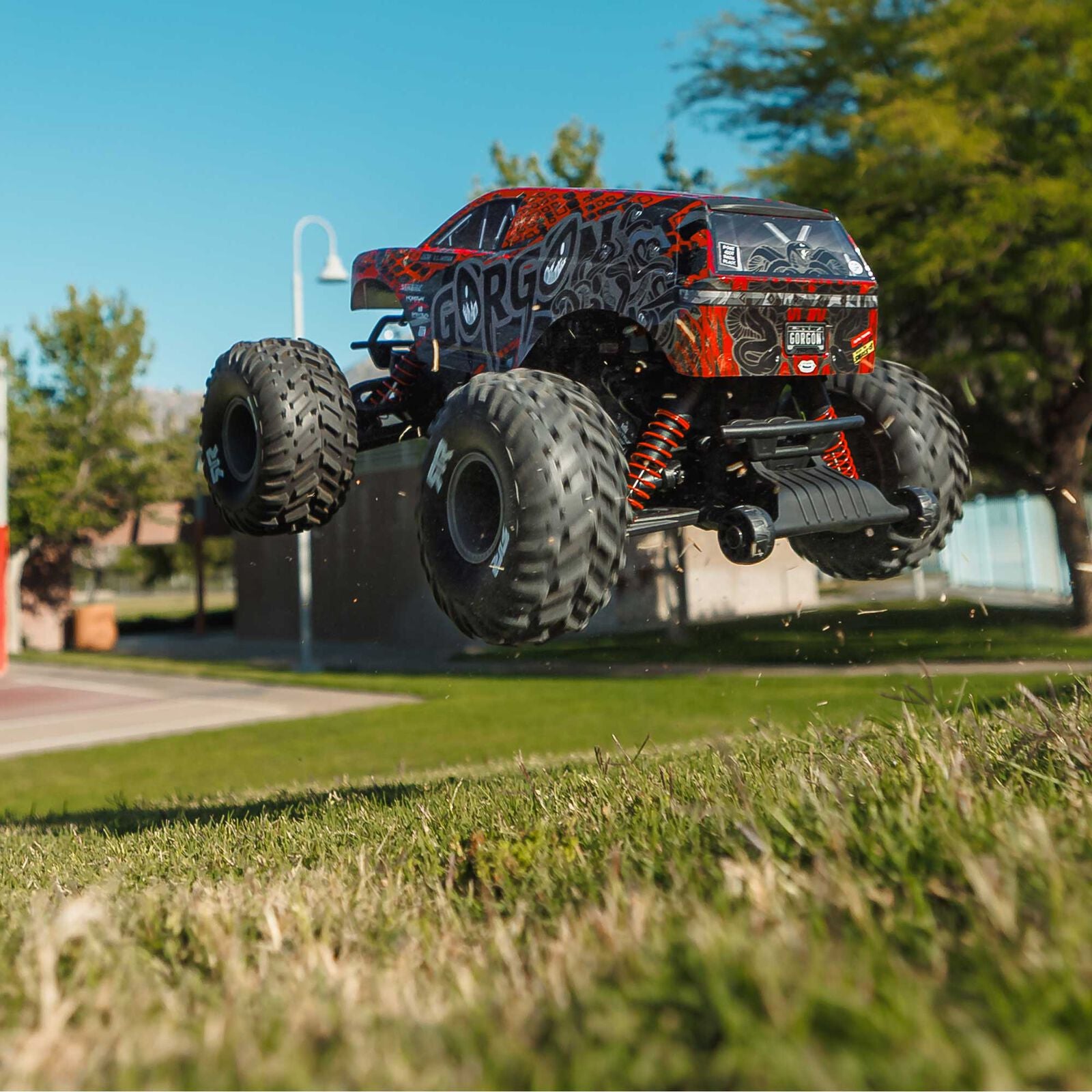 Arrma Gorgon 223S 1/10 RTR Brushless 2WD Monster Truck  – Με SLT2, DSC & 2S/3S Brushless Σύστημα
