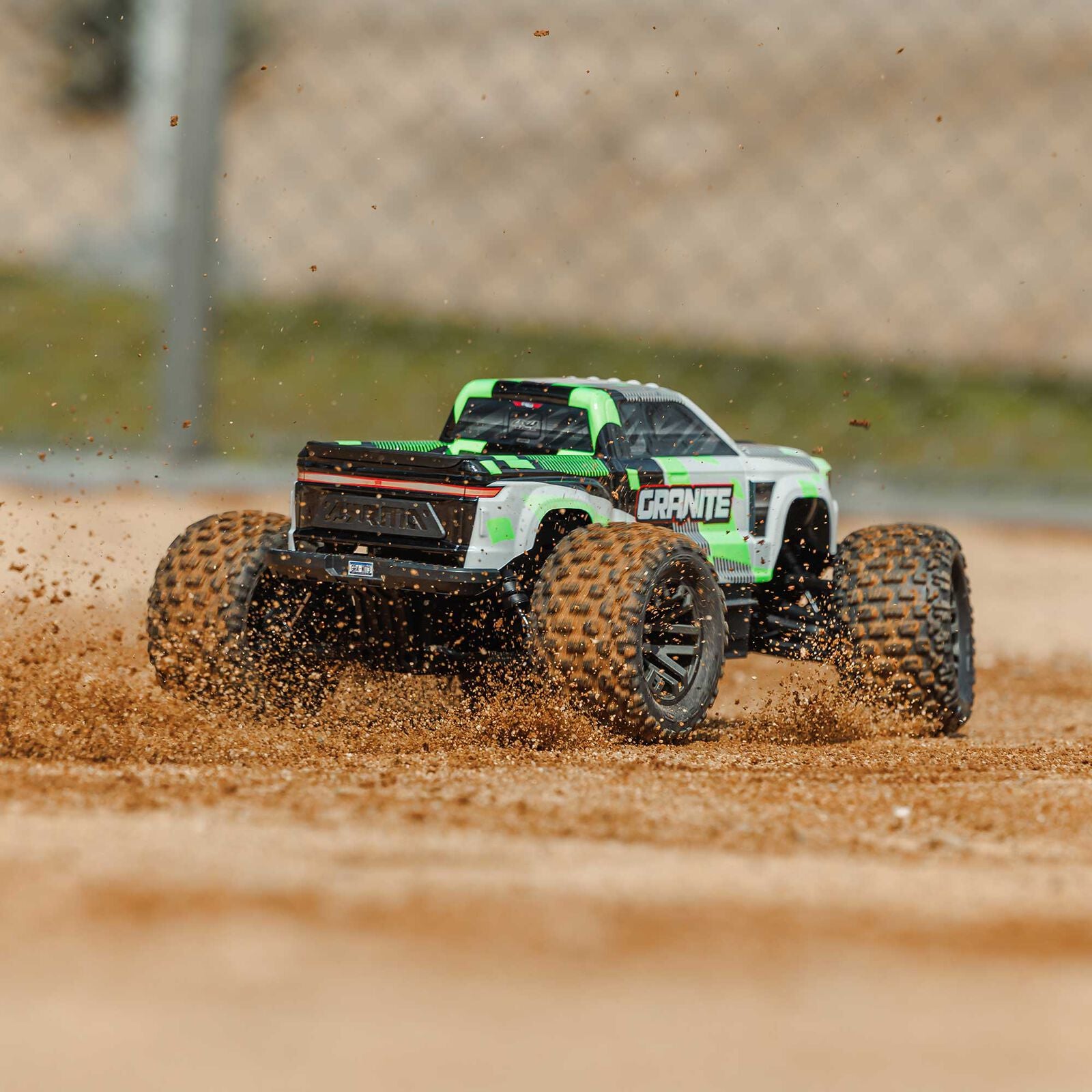 ARRMA Granite Mega 665 4x4 1/10 RTR Monster Truck
