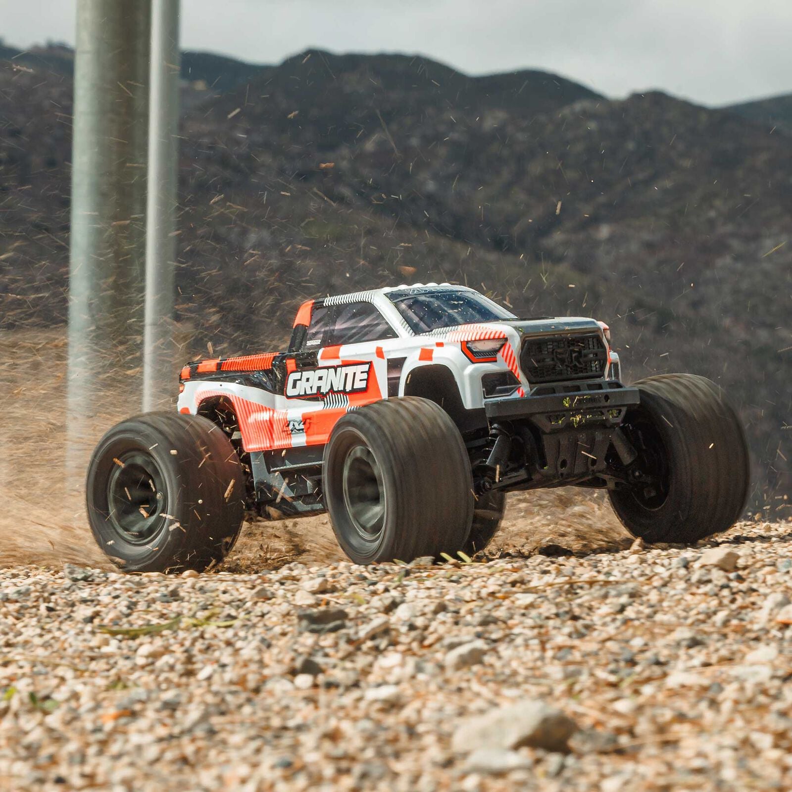ARRMA Granite Mega 665 4x4 1/10 RTR Monster Truck