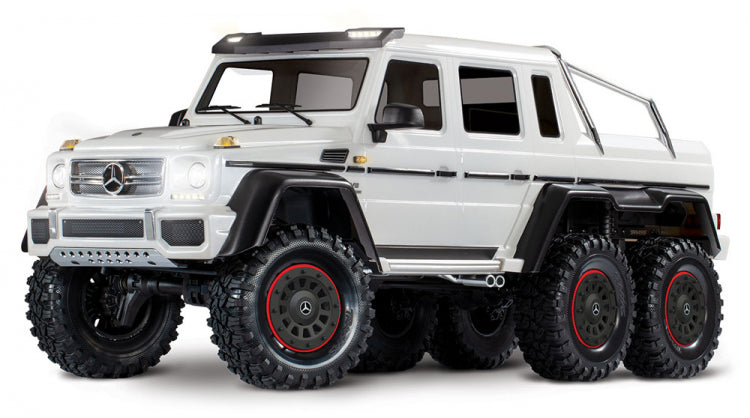 Traxxas TRX-6 Mercedes-Benz G63 AMG 6X6 TQi 2.4G RTR White