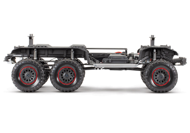 Traxxas TRX-6 Mercedes-Benz G63 AMG 6X6 TQi 2.4G RTR White