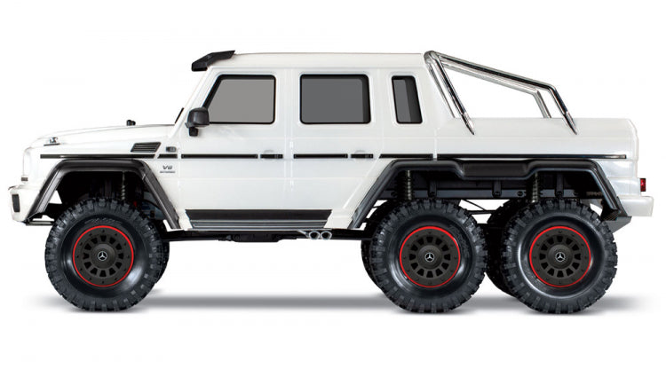 Traxxas TRX-6 Mercedes-Benz G63 AMG 6X6 TQi 2.4G RTR White