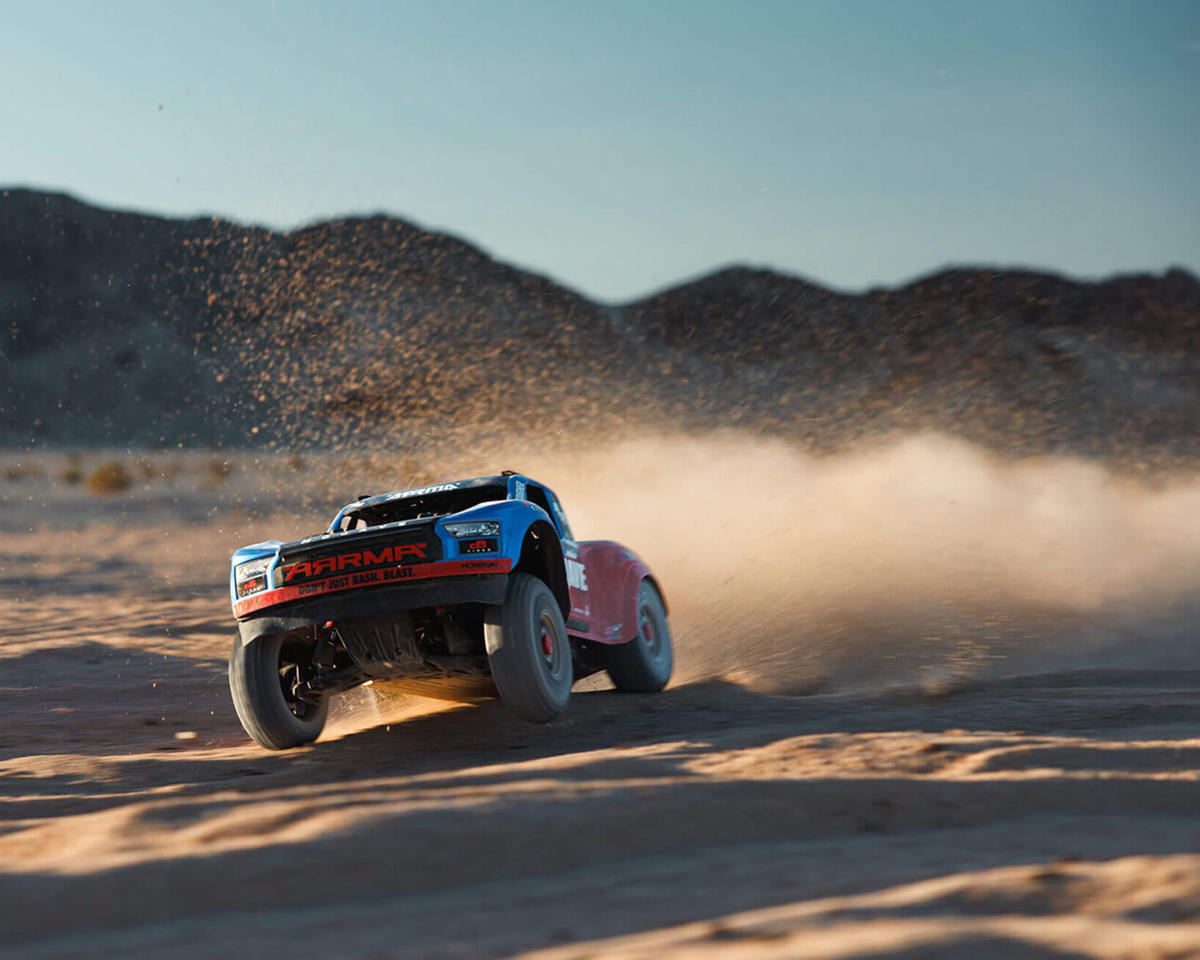 Arrma Mojave 4S BLX 1/8 RTR 4WD Electric Desert Truck Blue/Red – Brushless Desert Truck με Spektrum SLT3