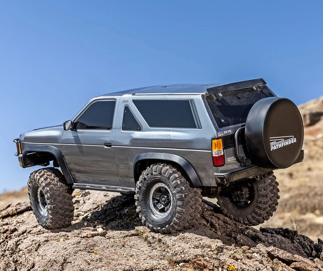 Traxxas TRX-4 Nissan Pathfinder 1/10 RTR Trail & Rock Crawler – Silver (110056-4)