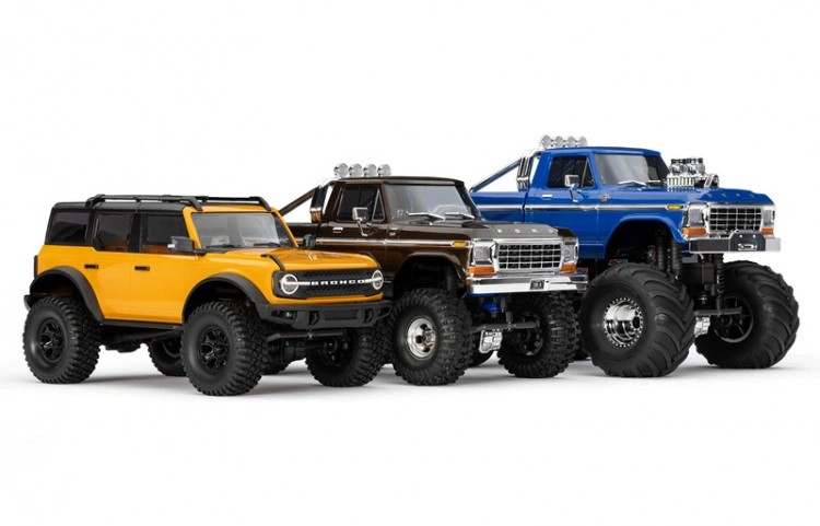 Traxxas TRX-4MT Chevrolet K-10 Monster Truck RTR Red - 2S LiPo/USB Charger