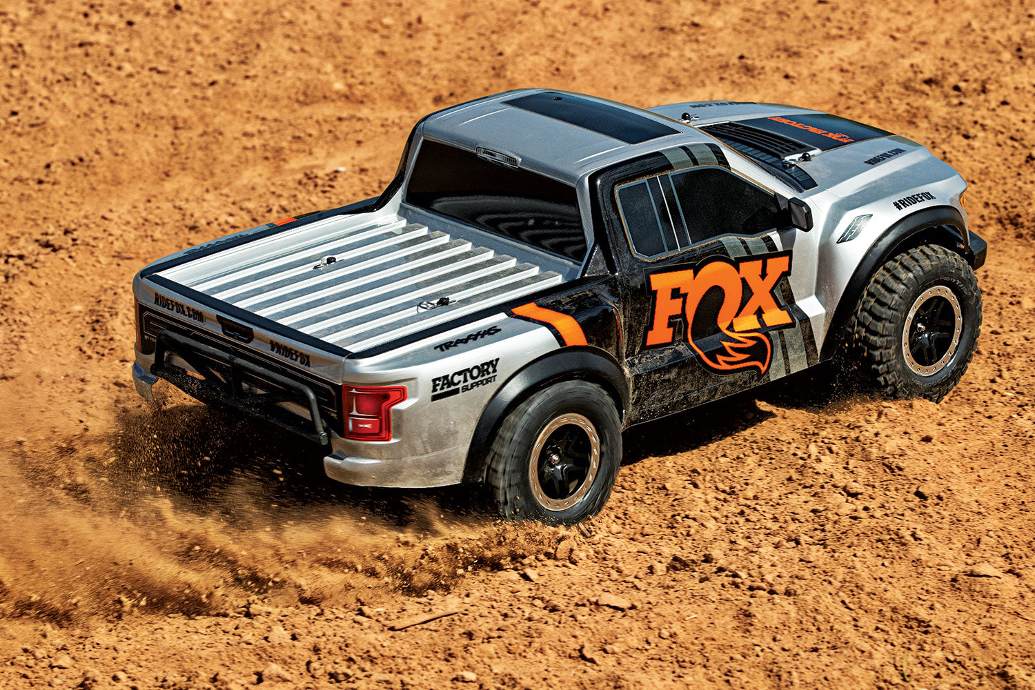 Traxxas 58094-1FOX Slash 2017 Ford F-150 SVT Raptor 1/10 Scale 2WD Fox Edition