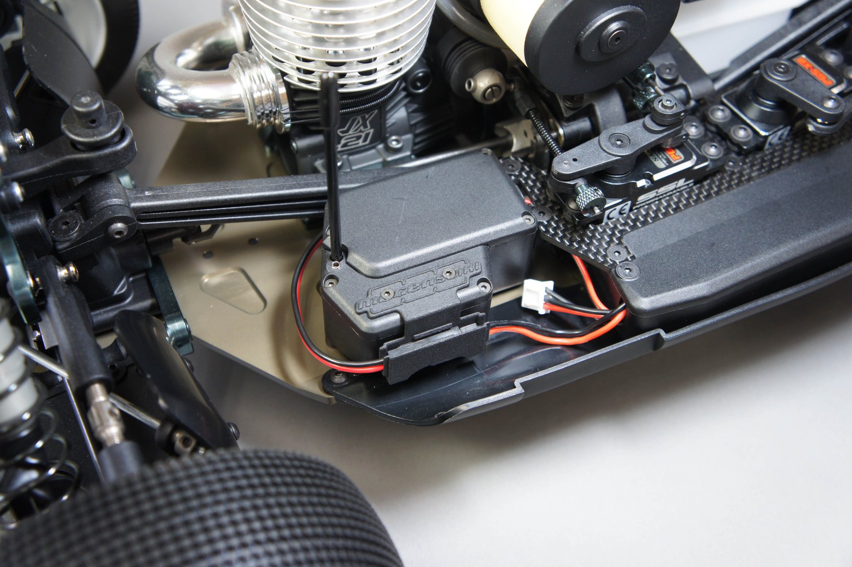 Mugen Seiki MBX8 Battery Connector Holder - RACERC