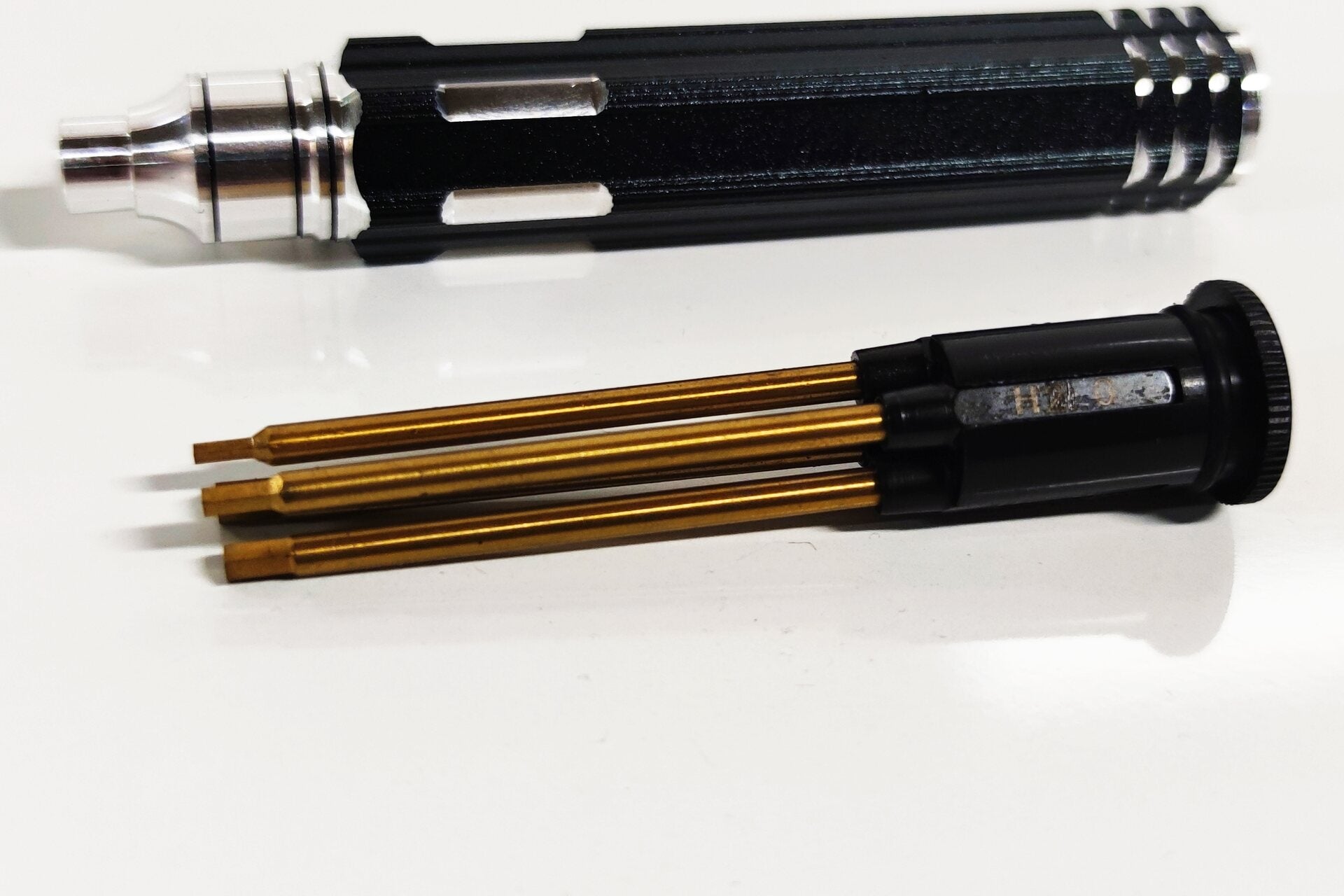 ProtonRC BLACK B 4 IN 1 MAGNETIC SCREWDRIVER SET - TI-COATED - Hex1.5/2.0/ 2.5/3.0mm